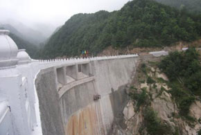 南平水库大坝堵漏